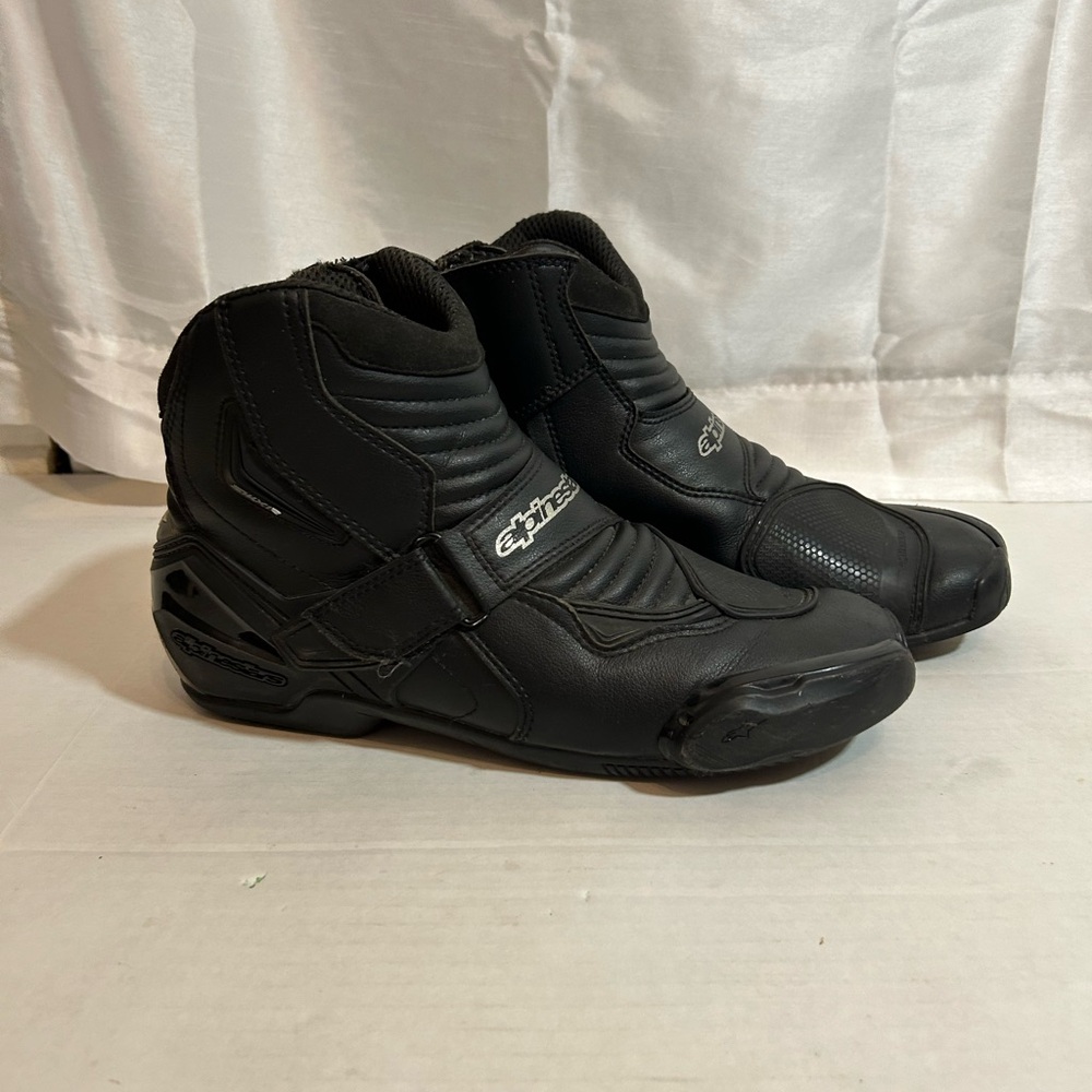 Alpinestars Black Low-Top Motorcycle Riding Boots